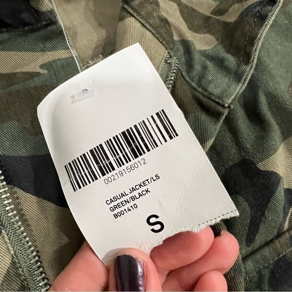 Forever 21 Camo Utility Jacket NWT - Picture 7 of 11